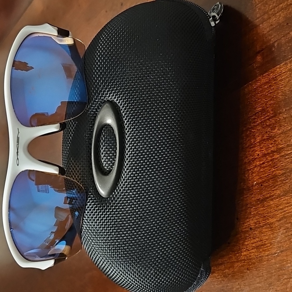 Men's Oakley Flak Jacket sunglasses with Prizm lenses